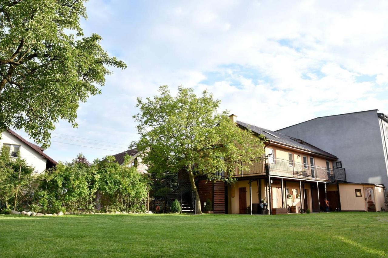 Pokoje Goscinne Ewela Leba Exterior foto